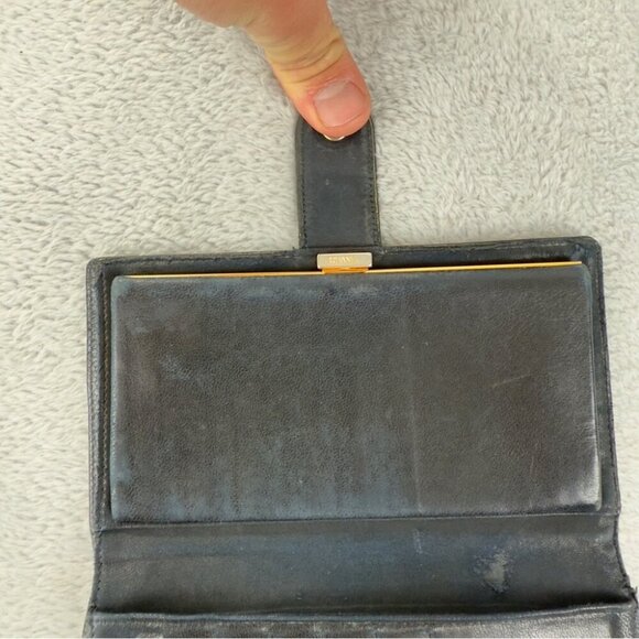 CHANEL CC Logo Grained Calfskin Leather Bifold Wallet Black - Picture 6 of 16